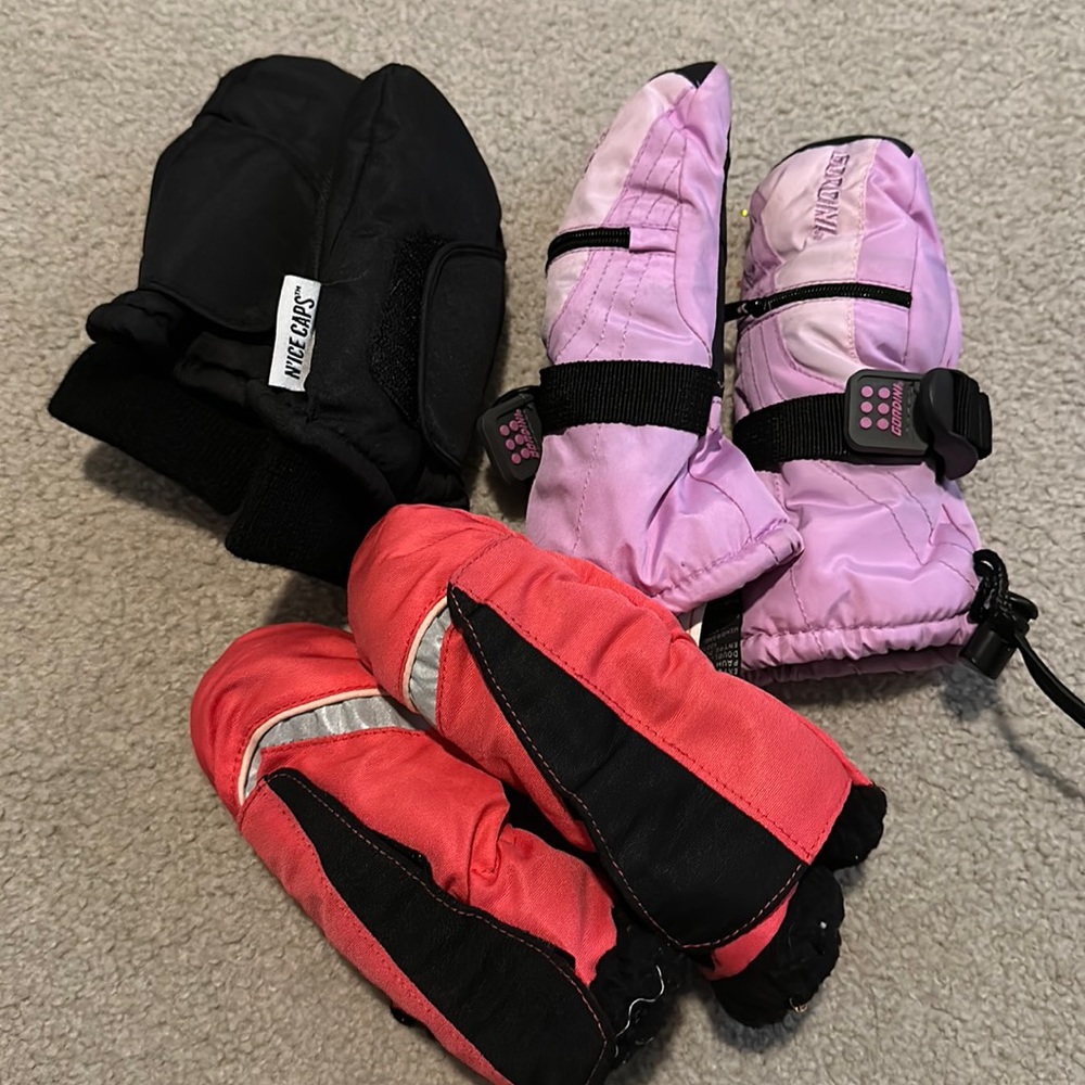 Three 3 Pairs of Infant Snow Mittens